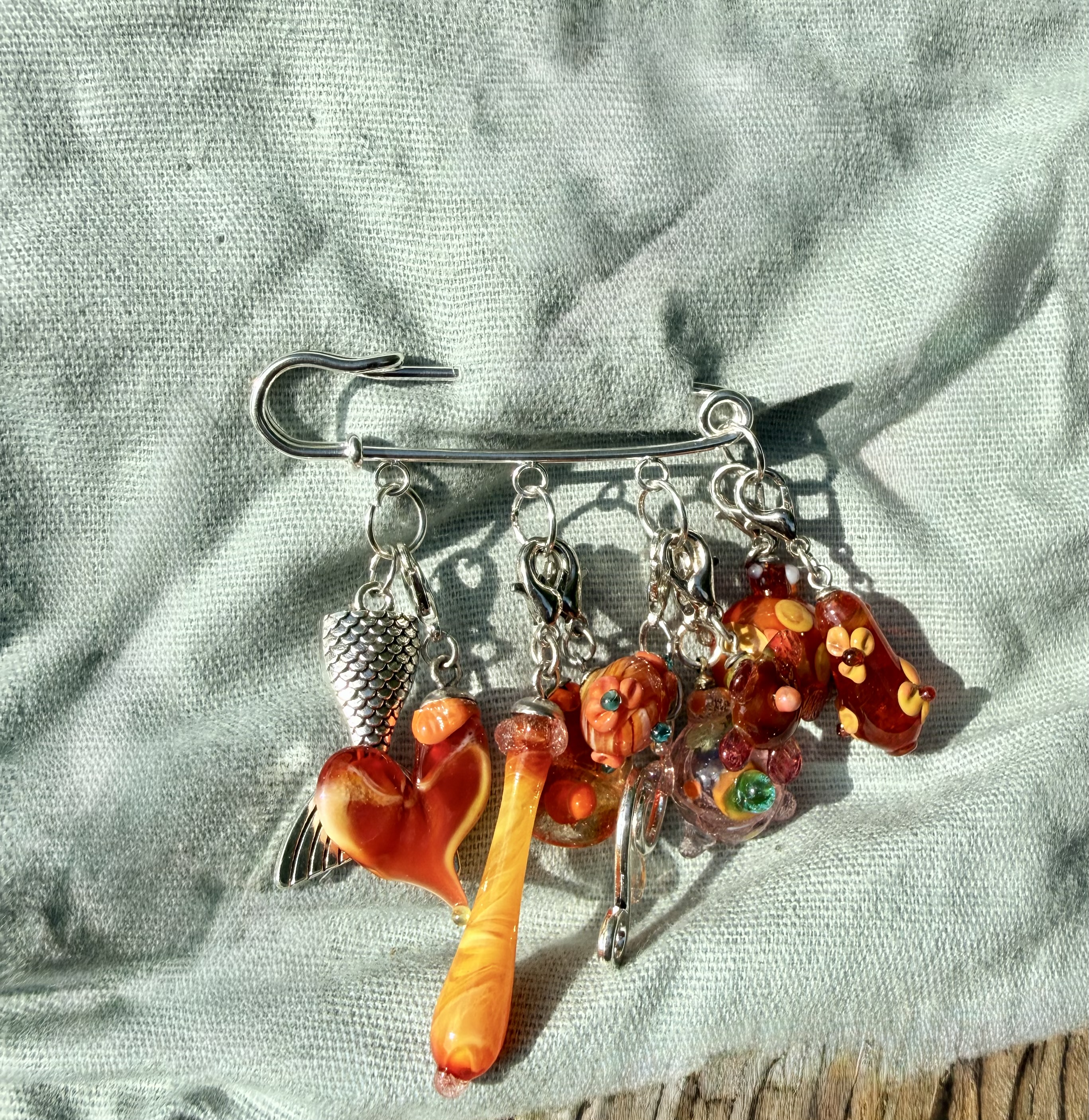 Broche: “Vurige Passie”